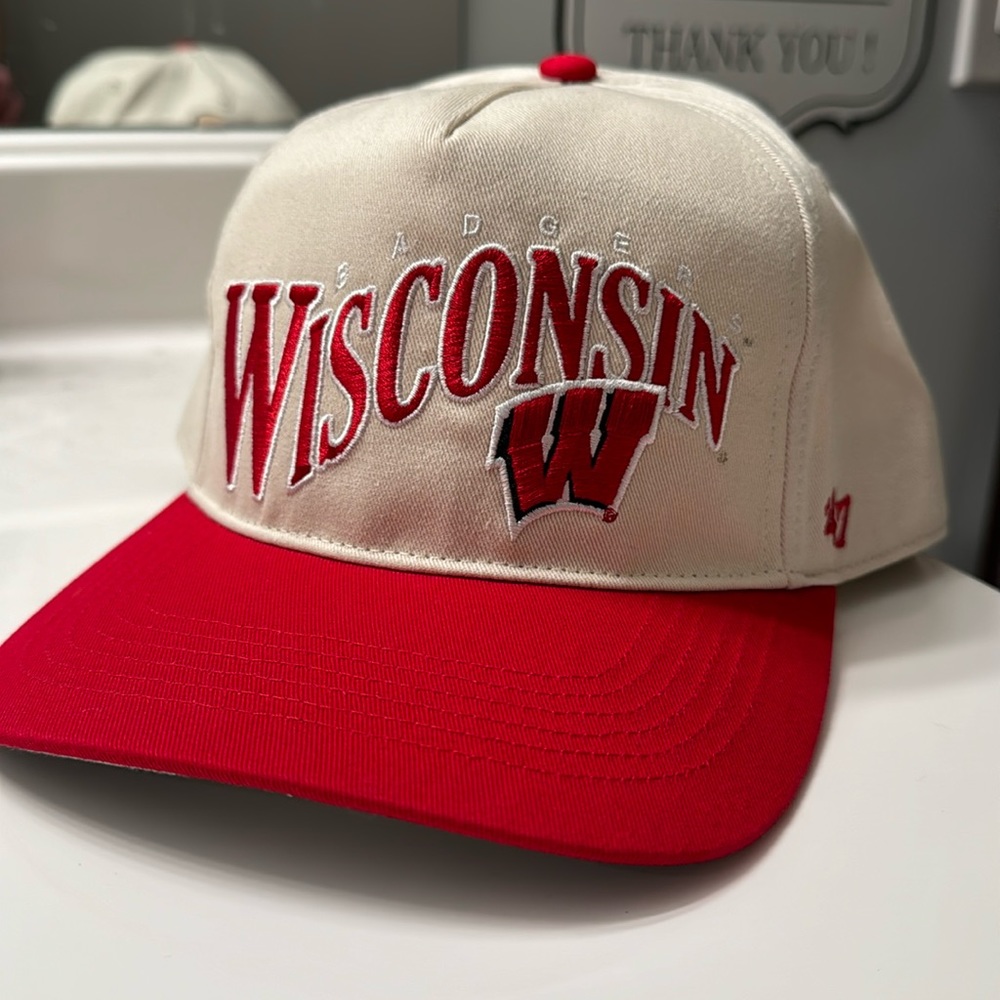 Brand new ‘47 Brand Wisconsin Badgers Snapback Hat
